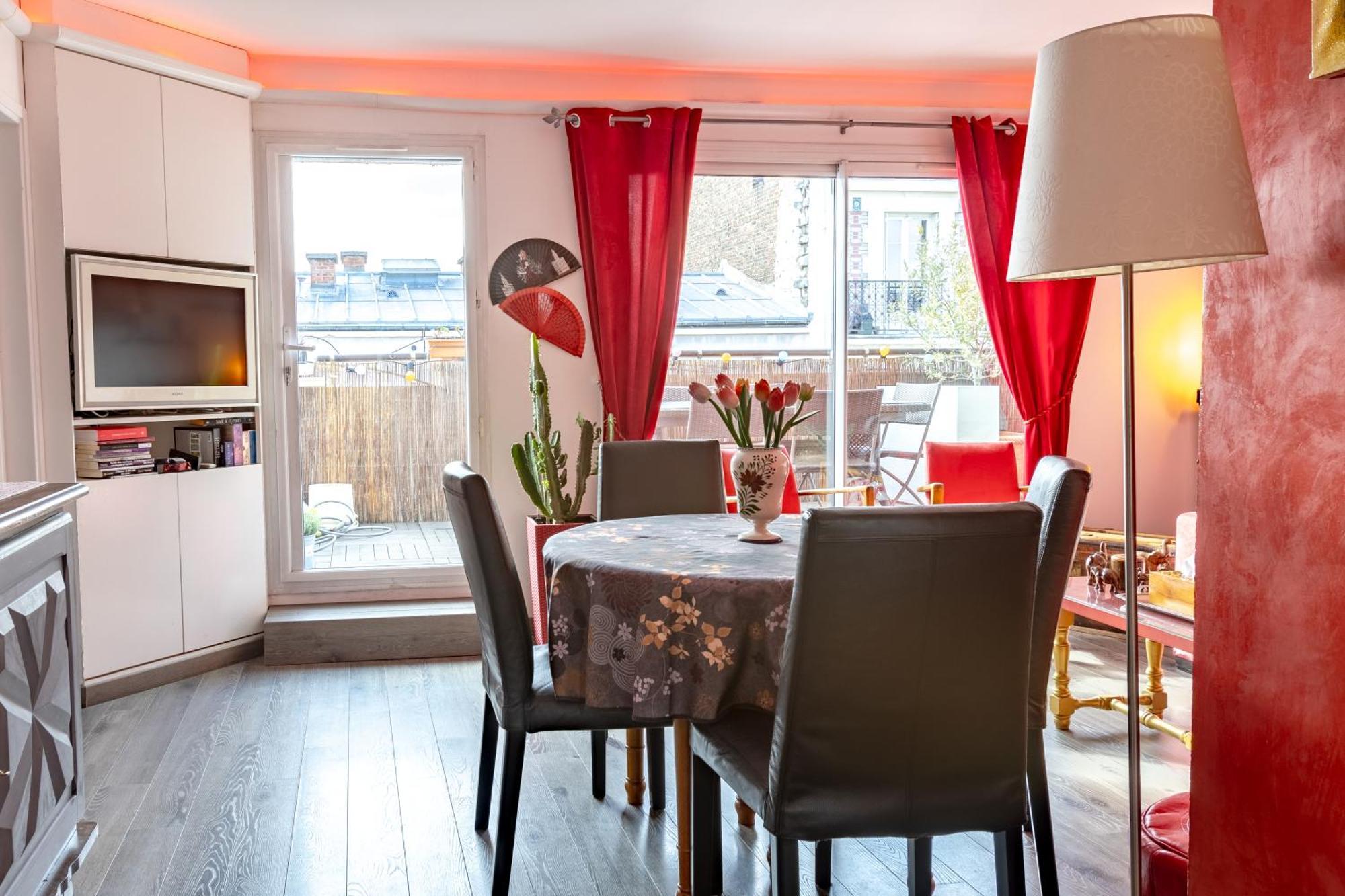 D'amis - D'hotes-b&b-guest House 4* Paris